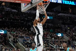 新闻配图